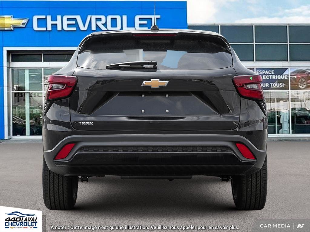 2025 Chevrolet Trax LS in Charlemagne, Quebec - 5 - w1024h768px