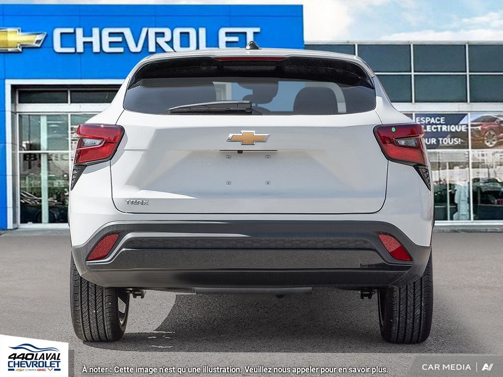 2025 Chevrolet Trax LS in Charlemagne, Quebec - 5 - w1024h768px