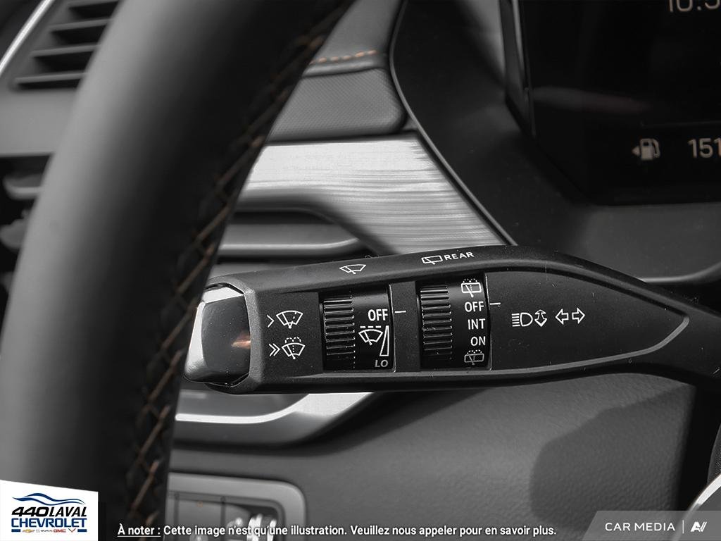 2025 GMC Acadia AT4 in Charlemagne, Quebec - 25 - w1024h768px