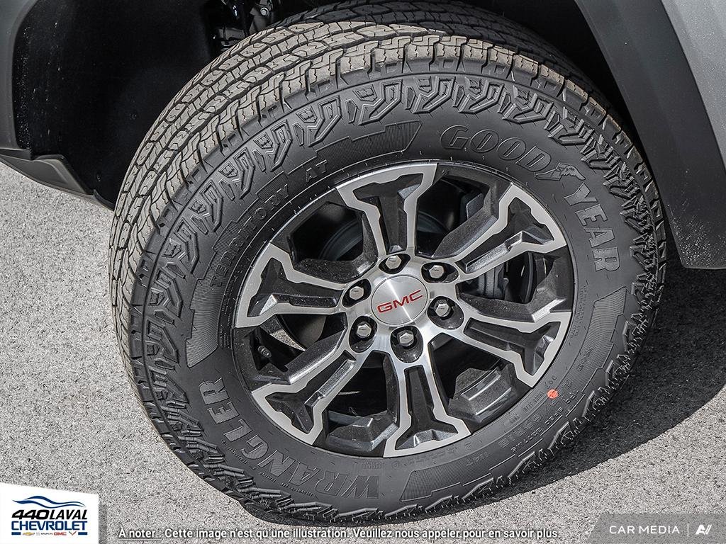 2025 GMC Canyon AT4 in Charlemagne, Quebec - 8 - w1024h768px