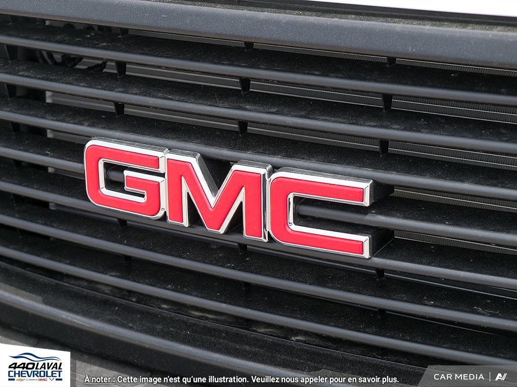 2025 GMC Savana cargo 3500 WT 155 in Charlemagne, Quebec - 8 - w1024h768px
