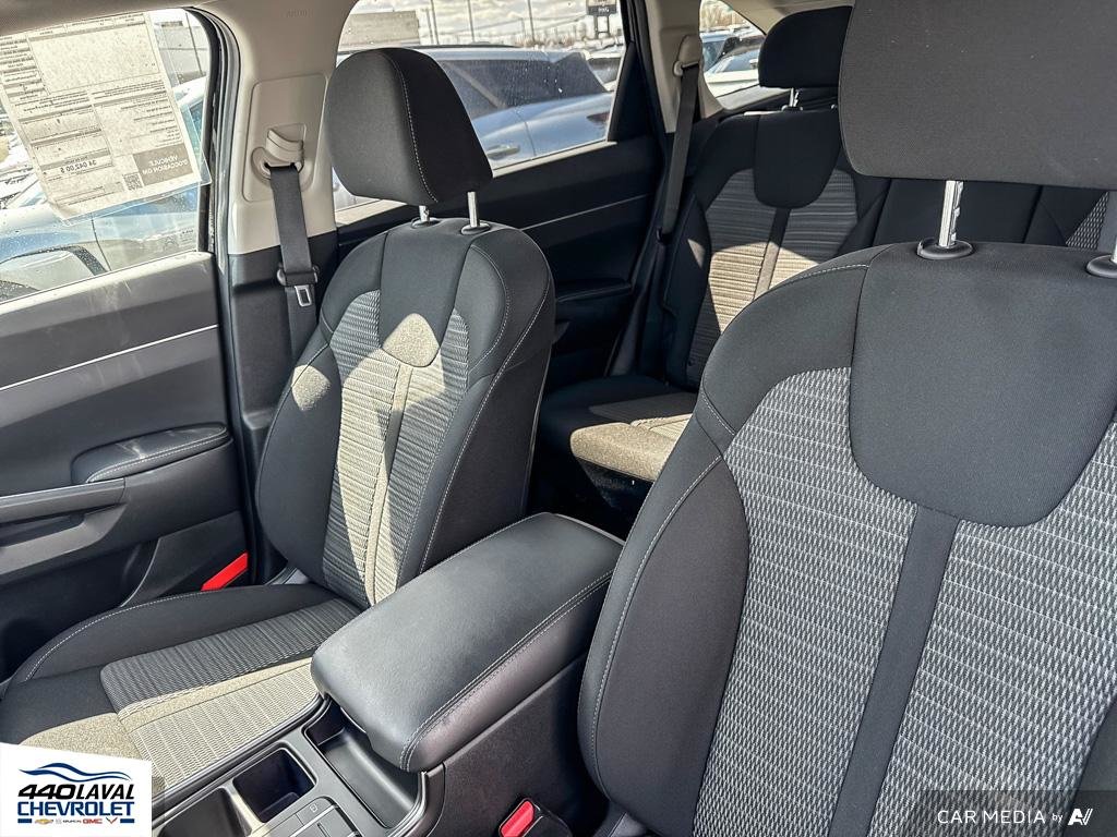 Kia Sorento LX+-7PASSAGERS-MAGS NOIR-SIÈGES CHAUFFANT 2023 à Charlemagne, Québec - 18 - w1024h768px