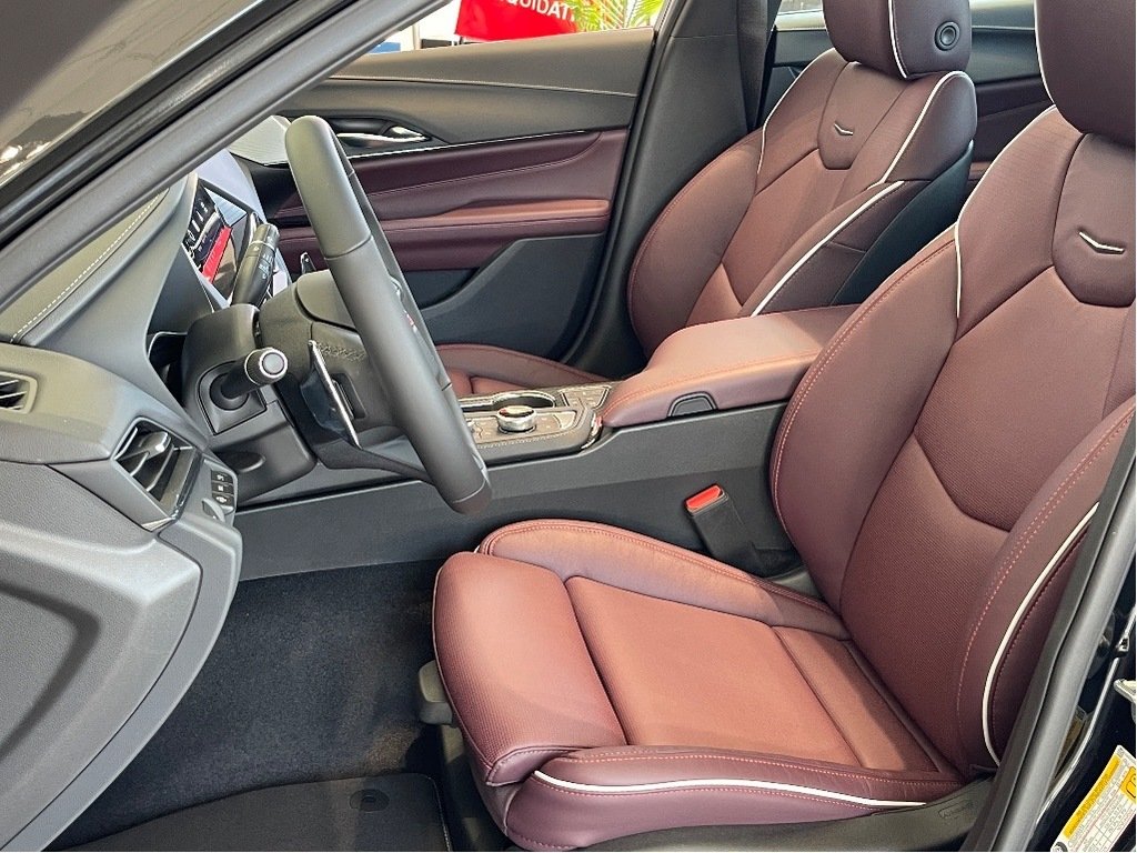 2025 Cadillac CT4-V in Joliette, Quebec - 9 - w1024h768px