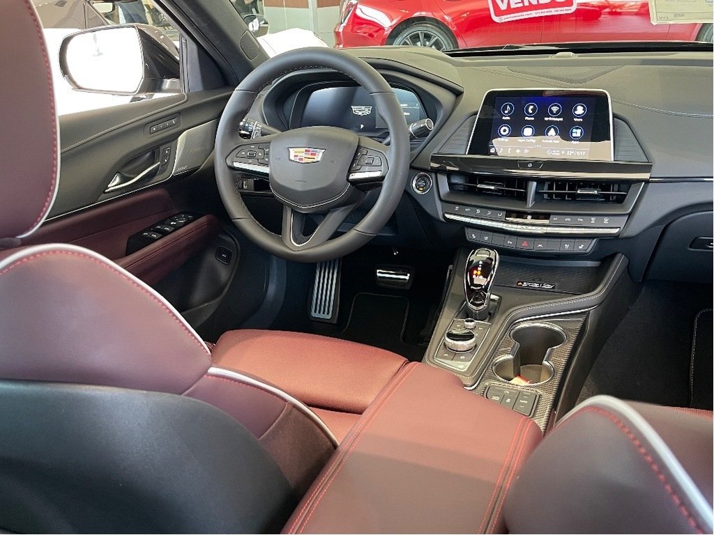 2025 Cadillac CT4-V in Joliette, Quebec - 12 - w1024h768px