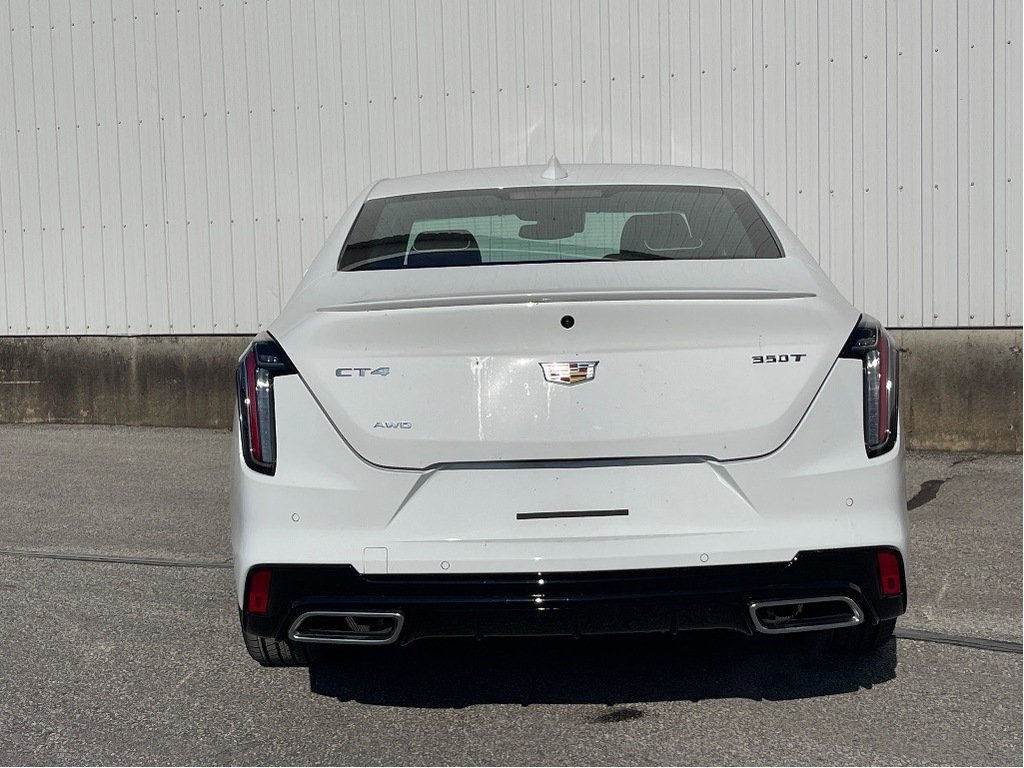 2026 Cadillac CT4 in Joliette, Quebec - 5 - w1024h768px