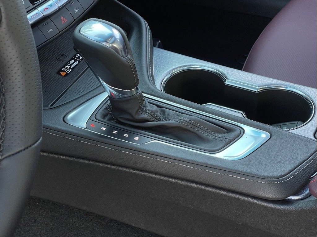 2026 Cadillac CT4 in Joliette, Quebec - 19 - w1024h768px