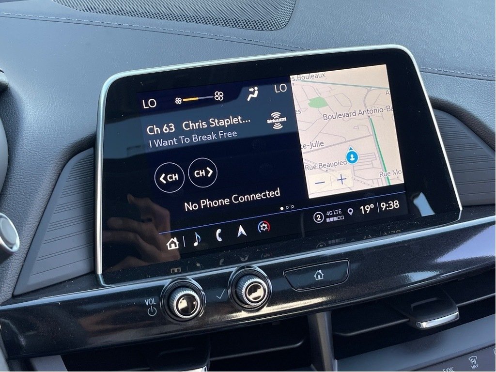 2026 Cadillac CT4 in Joliette, Quebec - 16 - w1024h768px