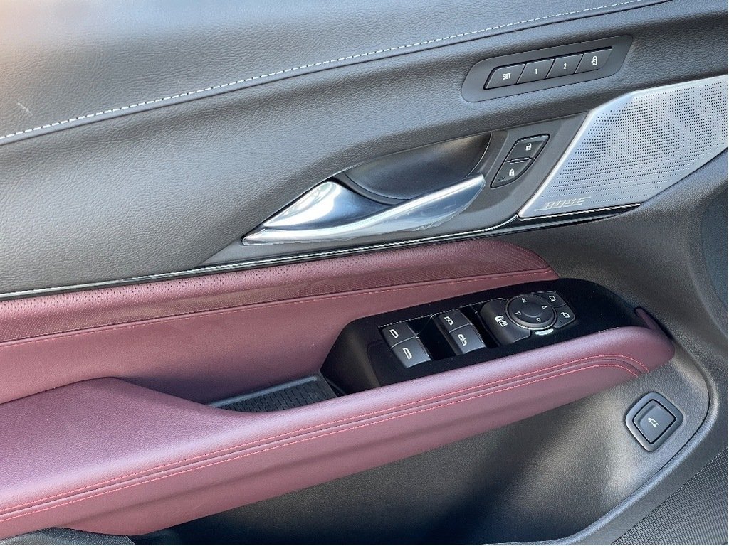 2026 Cadillac CT4 in Joliette, Quebec - 13 - w1024h768px