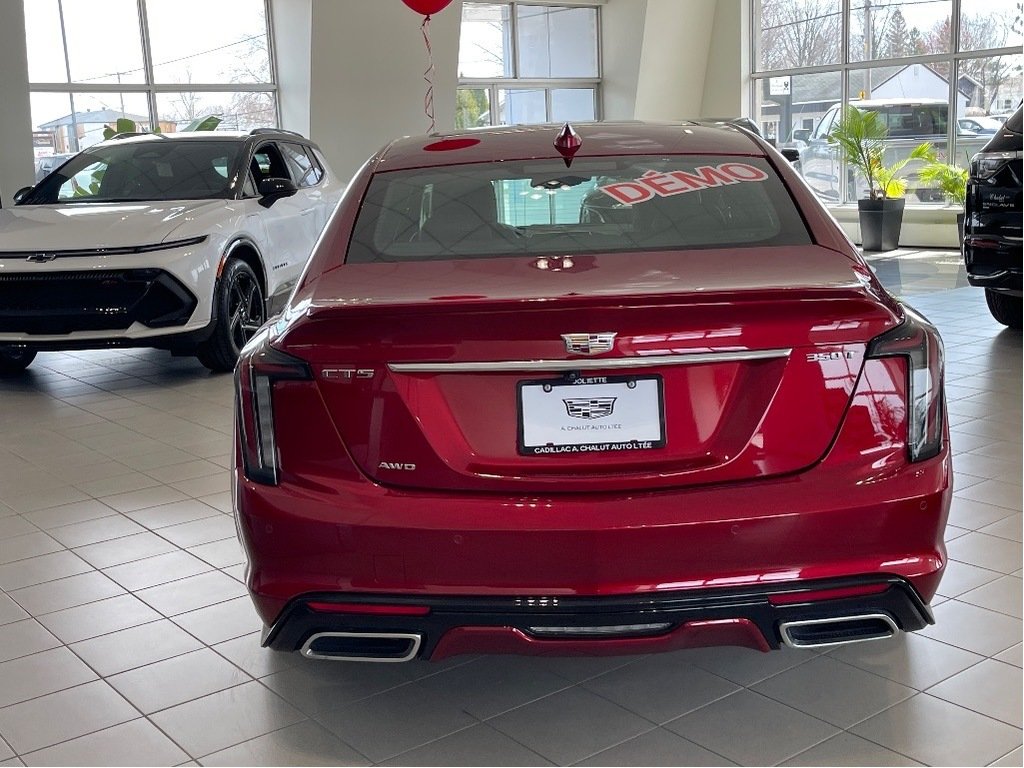 2024 Cadillac CT5 in Joliette, Quebec - 5 - w1024h768px