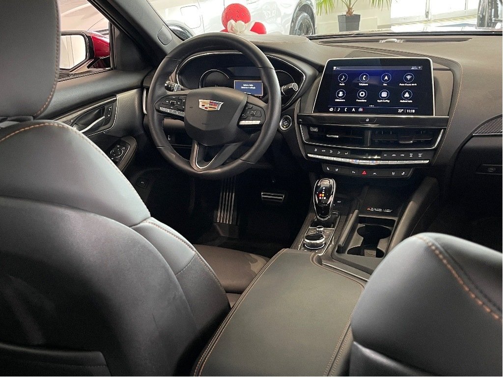 2024 Cadillac CT5 in Joliette, Quebec - 12 - w1024h768px