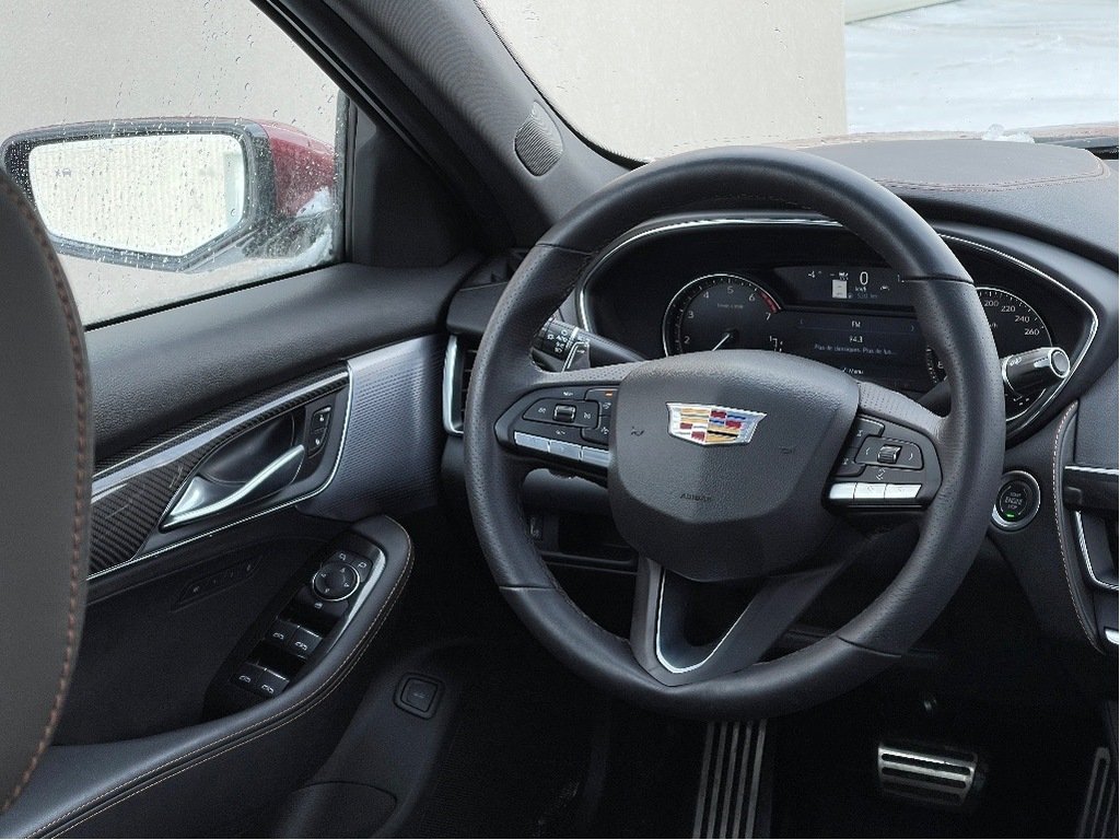 2024 Cadillac CT5 in Joliette, Quebec - 14 - w1024h768px