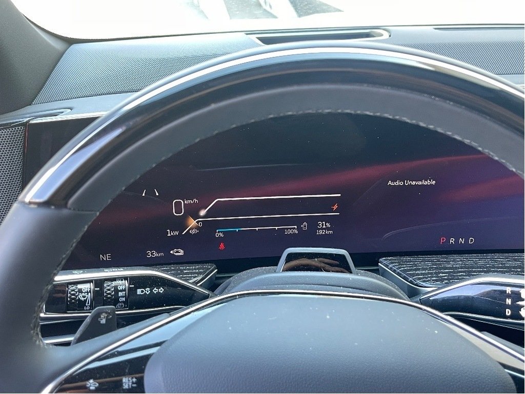 Cadillac Escalade IQ  2025 à Joliette, Québec - 16 - w1024h768px