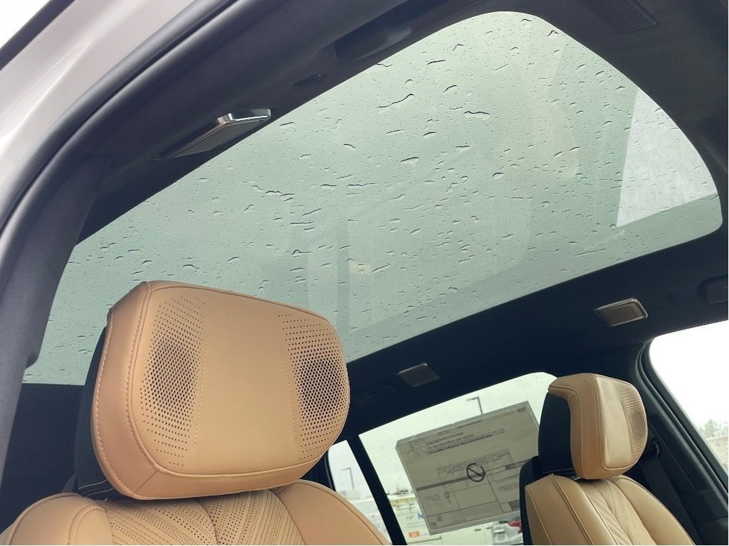 2025 Cadillac Escalade IQ in Joliette, Quebec - 8 - w1024h768px