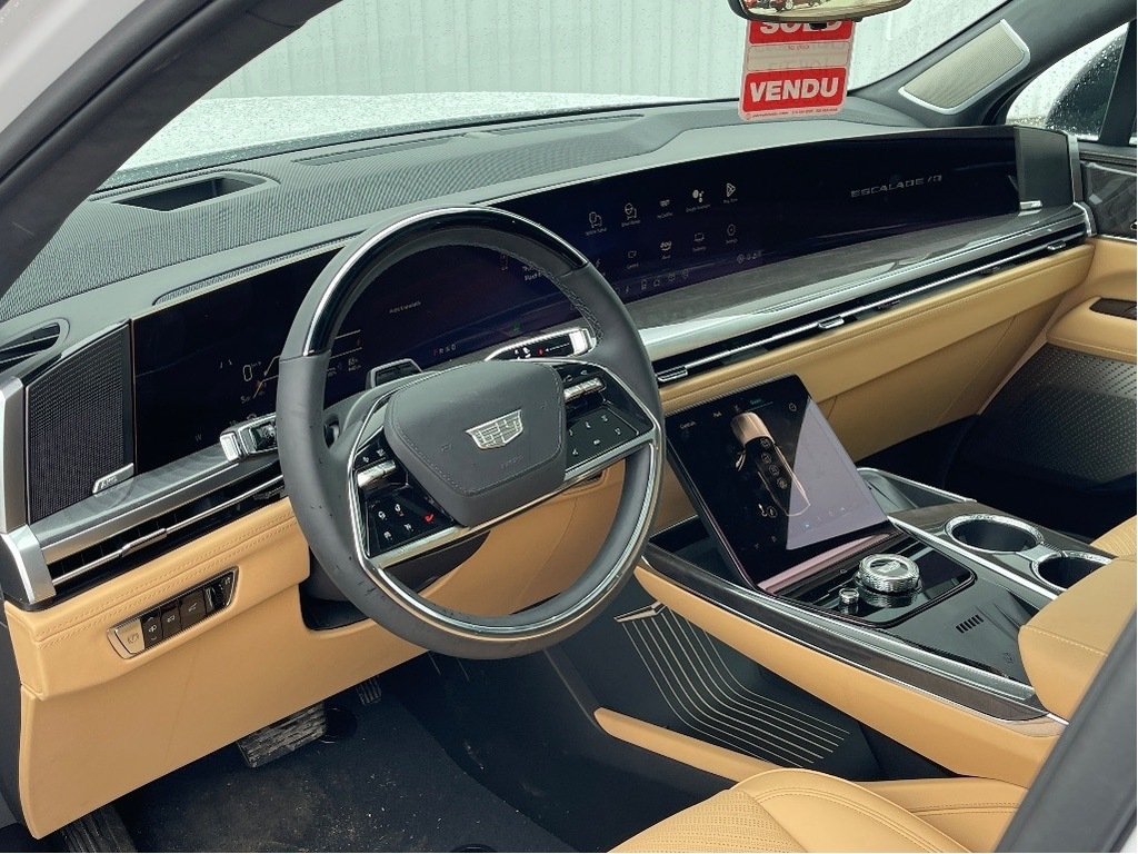 Cadillac ESCALADE IQ  2025 à Joliette, Québec - 10 - w1024h768px