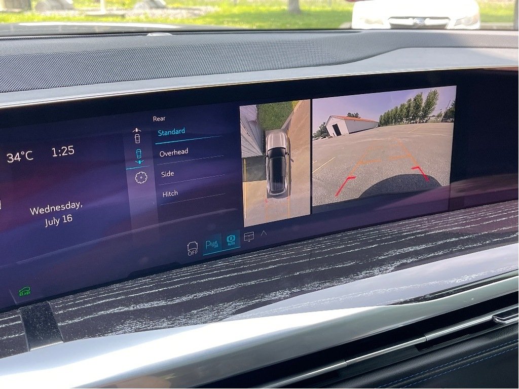 Cadillac ESCALADE IQ  2026 à Joliette, Québec - 19 - w1024h768px