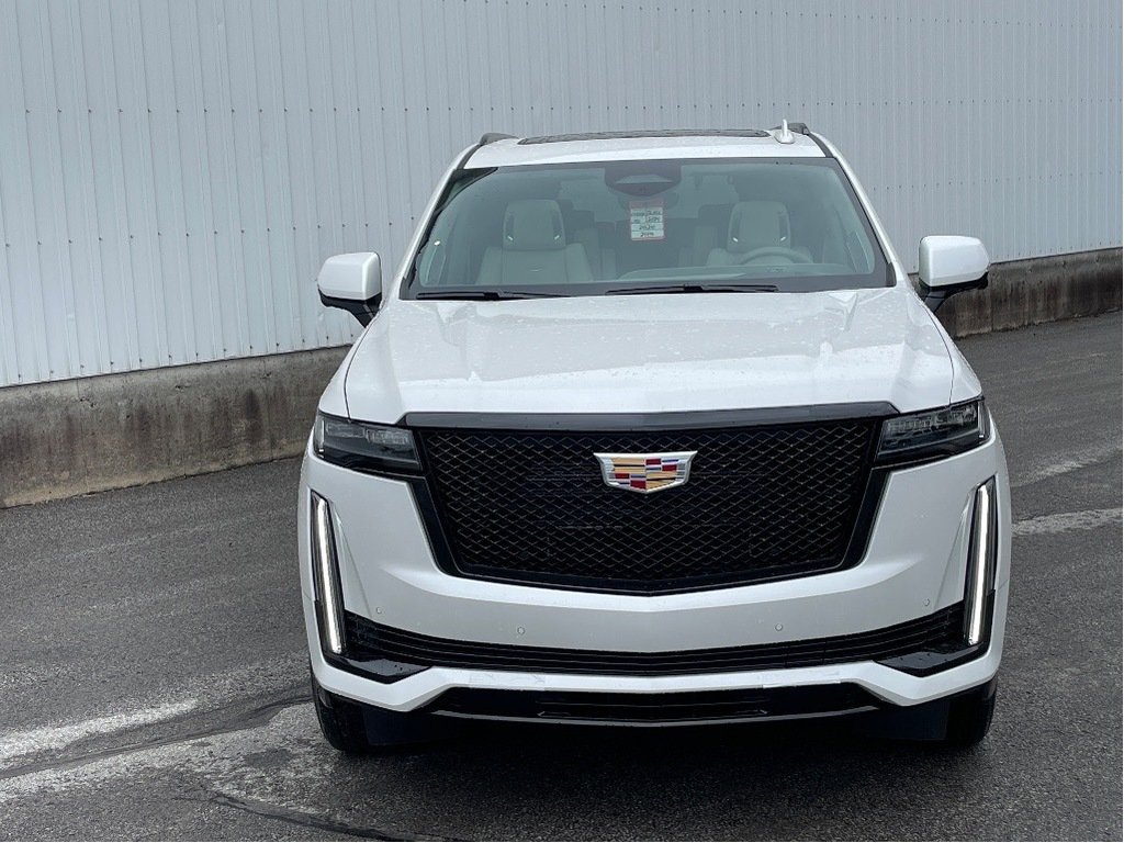 Cadillac Escalade  2024 à Joliette, Québec - 2 - w1024h768px