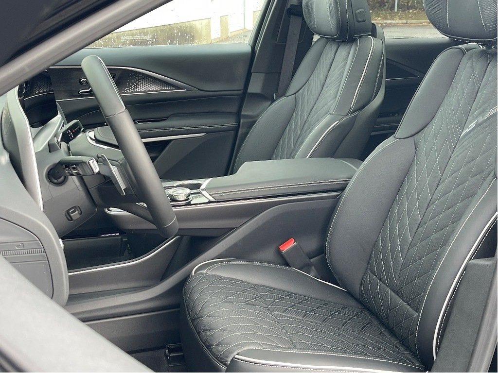 Cadillac LYRIQ-V  2026 à Joliette, Québec - 10 - w1024h768px