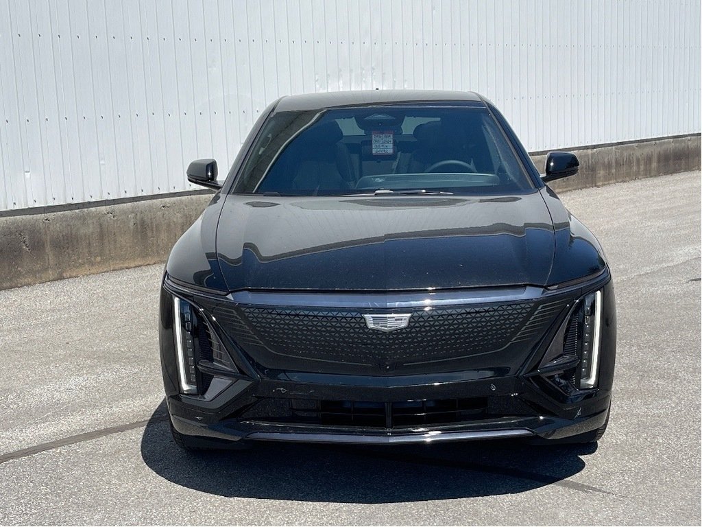 Cadillac LYRIQ  2024 à Joliette, Québec - 2 - w1024h768px