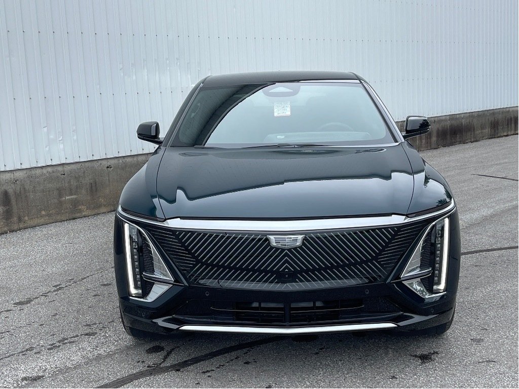 Cadillac LYRIQ  2024 à Joliette, Québec - 2 - w1024h768px