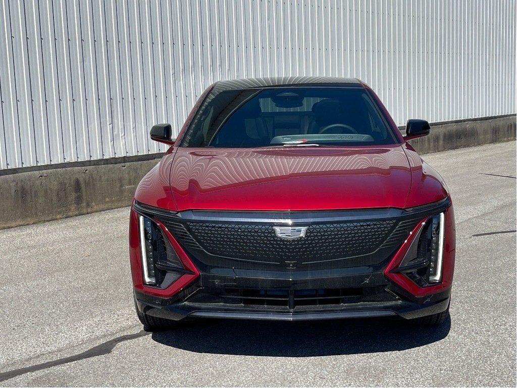 Cadillac LYRIQ  2024 à Joliette, Québec - 2 - w1024h768px