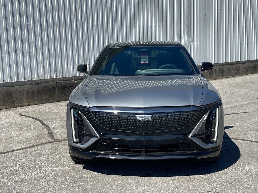 Cadillac LYRIQ  2024 à Joliette, Québec - 2 - w1024h768px