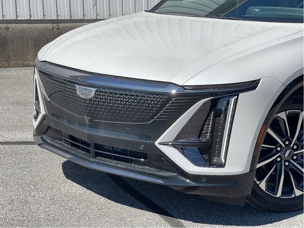 Cadillac LYRIQ  2024 à Joliette, Québec - 6 - w1024h768px