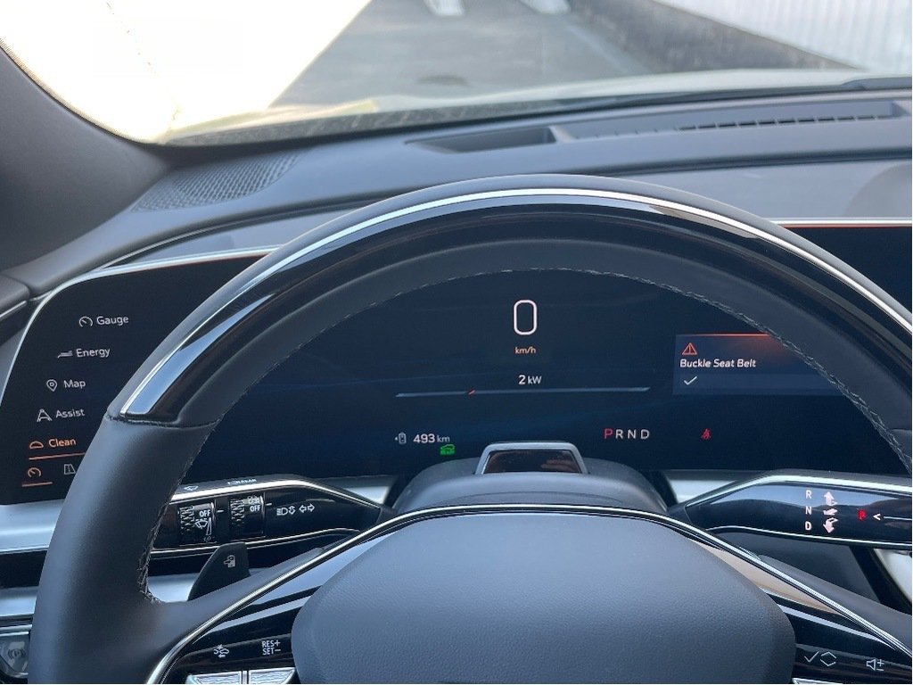 Cadillac LYRIQ  2025 à Joliette, Québec - 15 - w1024h768px