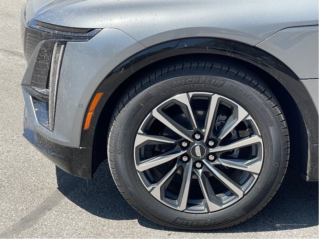 Cadillac LYRIQ  2025 à Joliette, Québec - 7 - w1024h768px