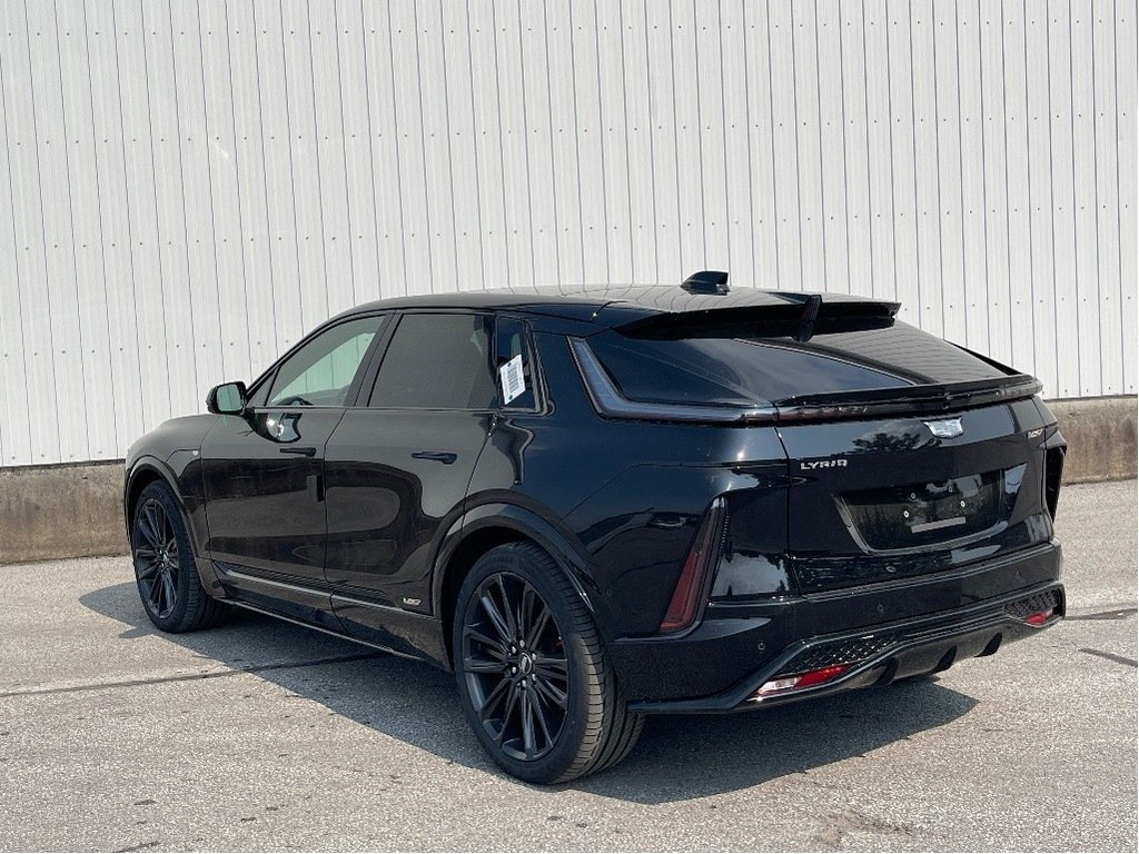 2026 Cadillac LYRIQ in Joliette, Quebec - 4 - w1024h768px