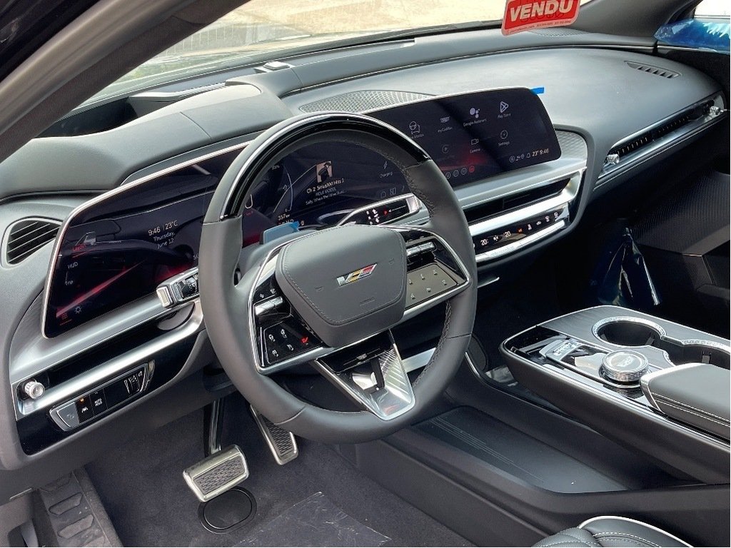 2026 Cadillac LYRIQ in Joliette, Quebec - 9 - w1024h768px