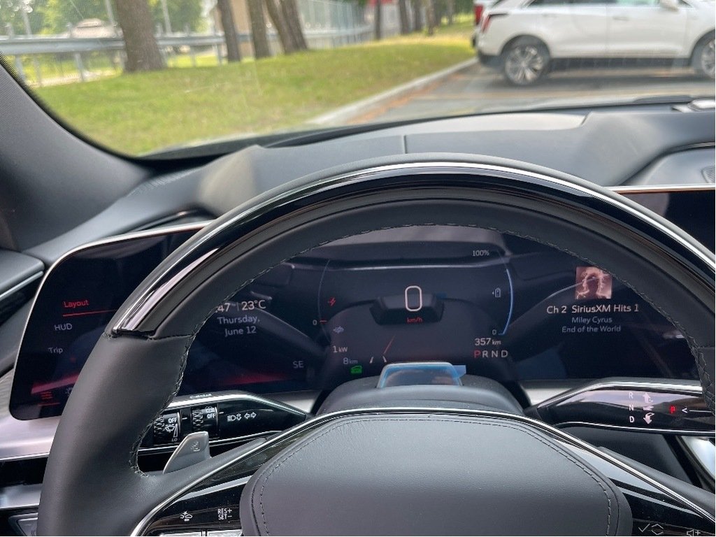 2026 Cadillac LYRIQ in Joliette, Quebec - 15 - w1024h768px