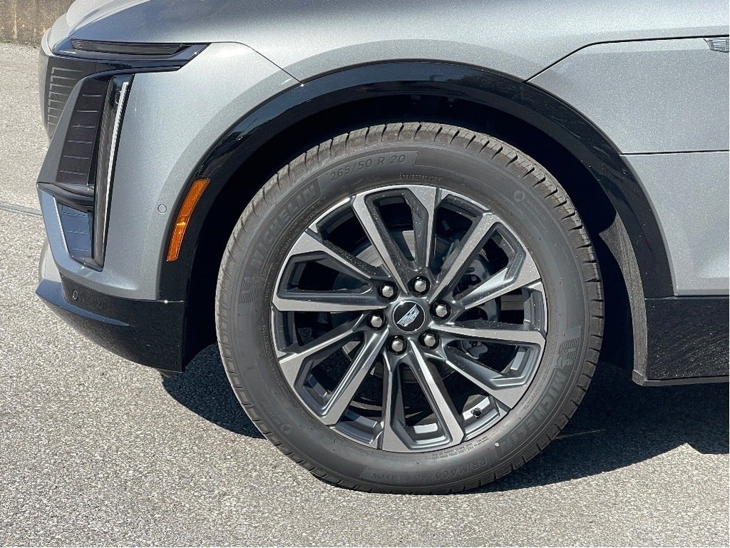 Cadillac LYRIQ  2026 à Joliette, Québec - 7 - w1024h768px