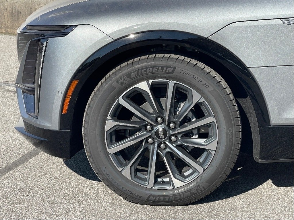 Cadillac LYRIQ  2026 à Joliette, Québec - 7 - w1024h768px