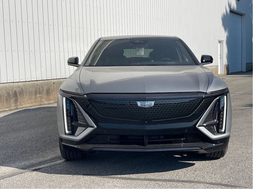 Cadillac LYRIQ  2026 à Joliette, Québec - 2 - w1024h768px