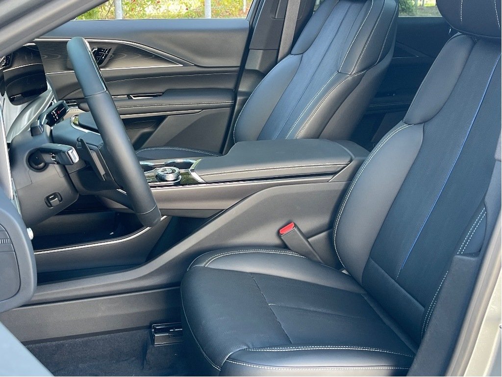 Cadillac LYRIQ  2026 à Joliette, Québec - 10 - w1024h768px