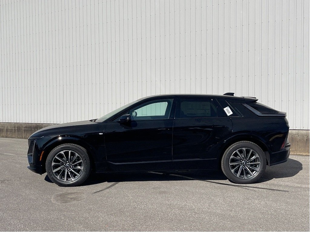 Cadillac LYRIQ  2026 à Joliette, Québec - 3 - w1024h768px