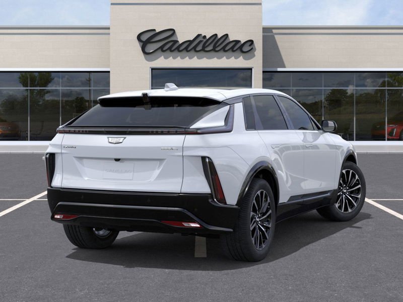 2026 Cadillac LYRIQ in Joliette, Quebec - 4 - w1024h768px