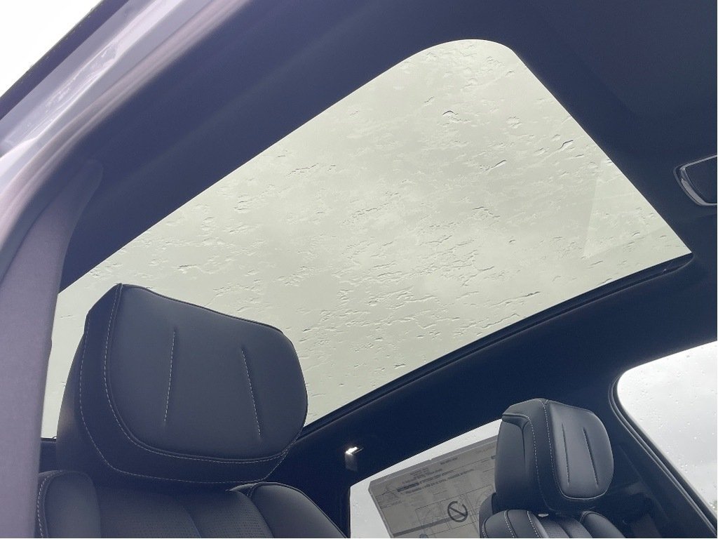 2026 Cadillac LYRIQ in Joliette, Quebec - 8 - w1024h768px