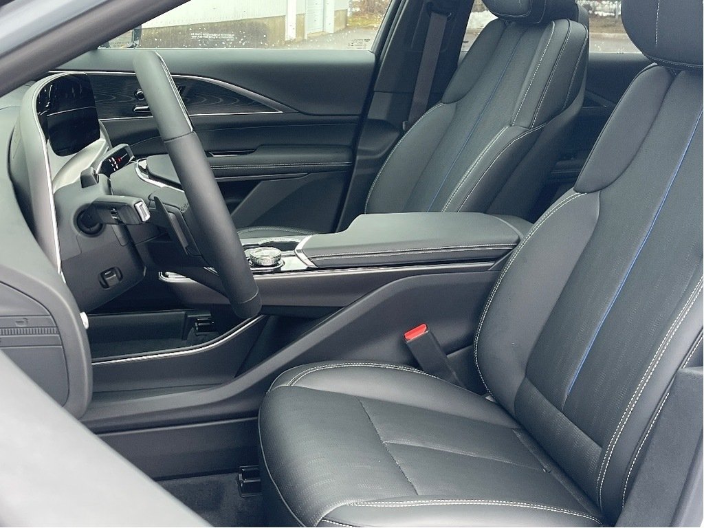 Cadillac LYRIQ  2026 à Joliette, Québec - 10 - w1024h768px