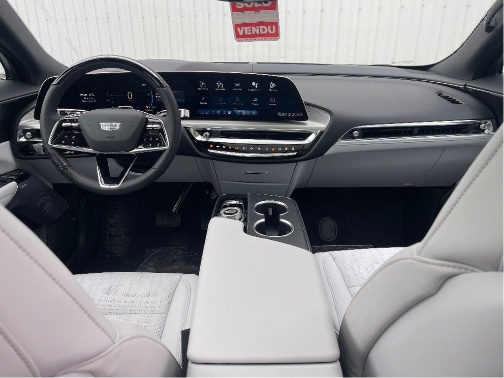 Cadillac LYRIQ  2026 à Joliette, Québec - 12 - w1024h768px