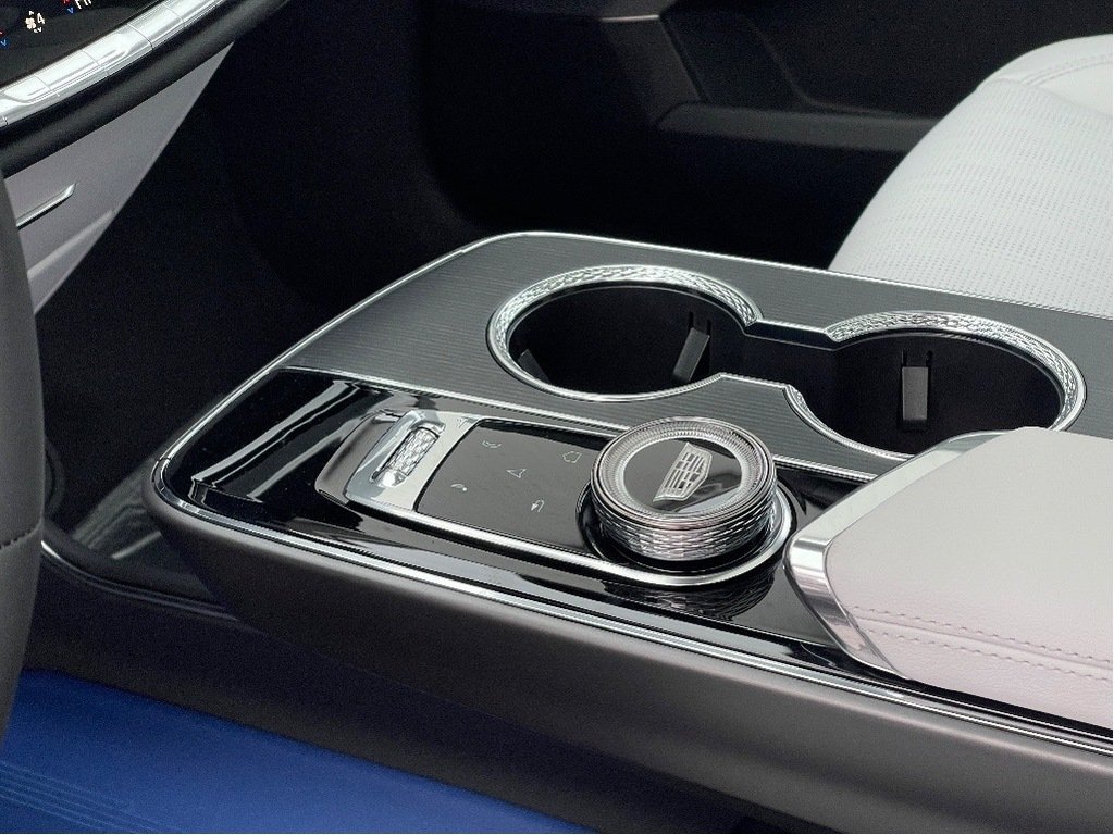 Cadillac LYRIQ  2026 à Joliette, Québec - 19 - w1024h768px