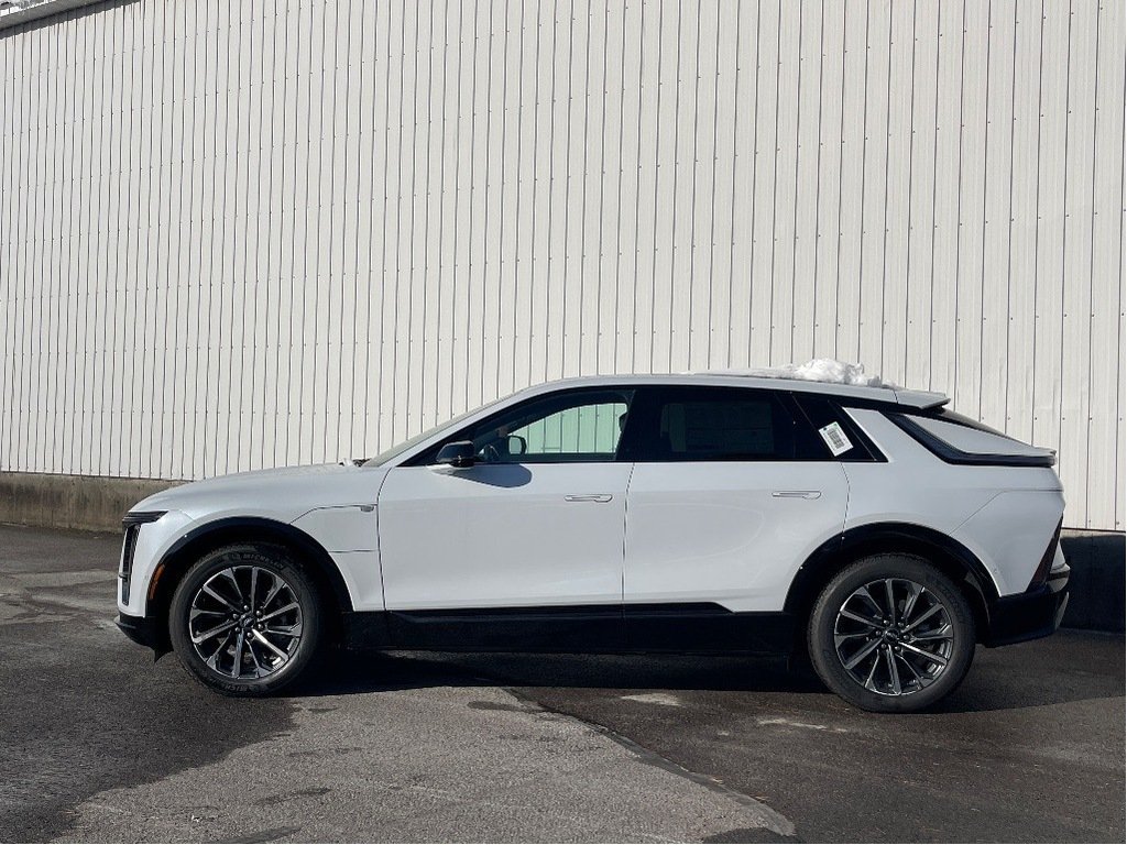 Cadillac LYRIQ  2026 à Joliette, Québec - 3 - w1024h768px