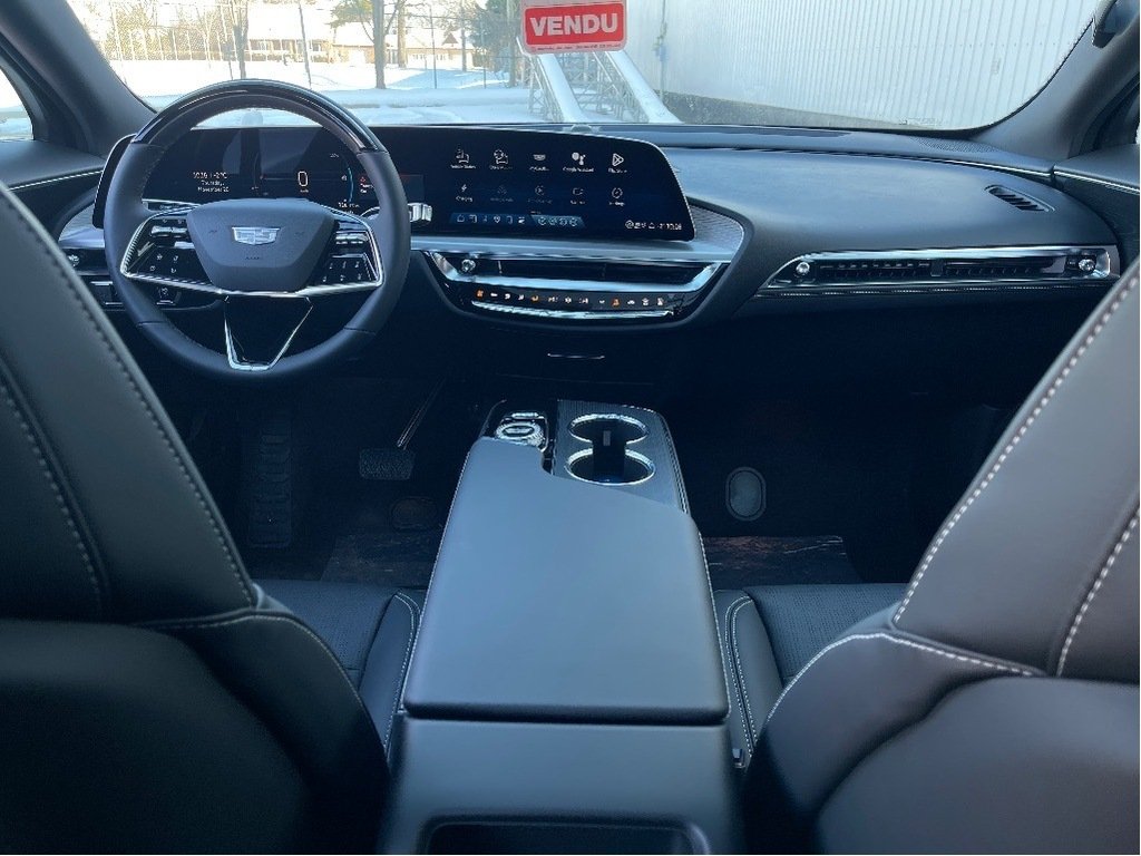 Cadillac LYRIQ  2026 à Joliette, Québec - 12 - w1024h768px