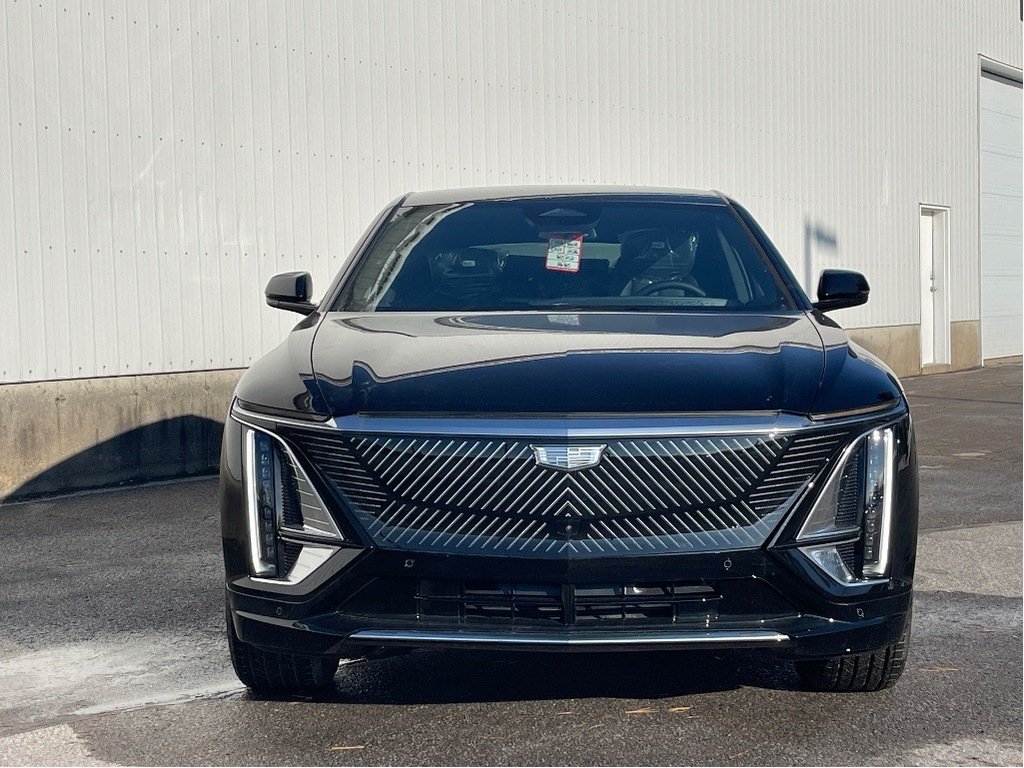 Cadillac LYRIQ  2026 à Joliette, Québec - 2 - w1024h768px