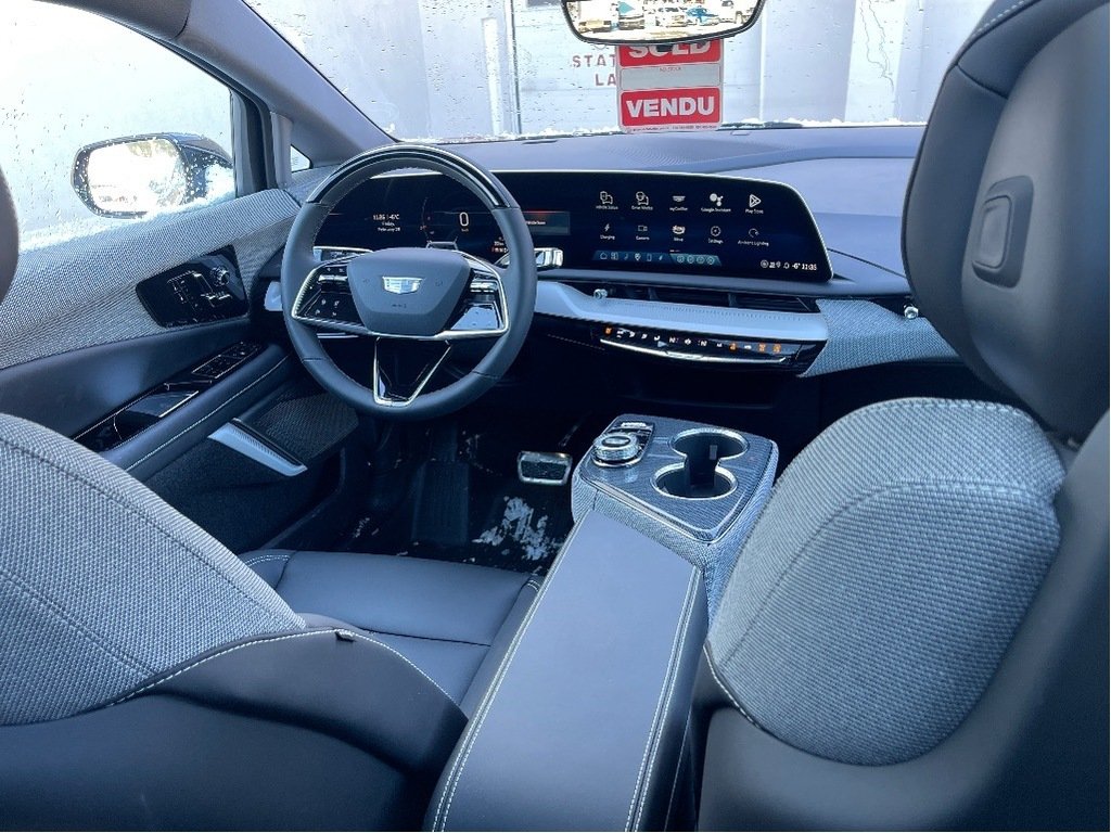 2025 Cadillac OPTIQ in Joliette, Quebec - 12 - w1024h768px