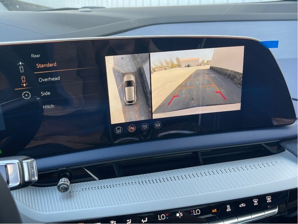 2025 Cadillac OPTIQ in Joliette, Quebec - 17 - w1024h768px