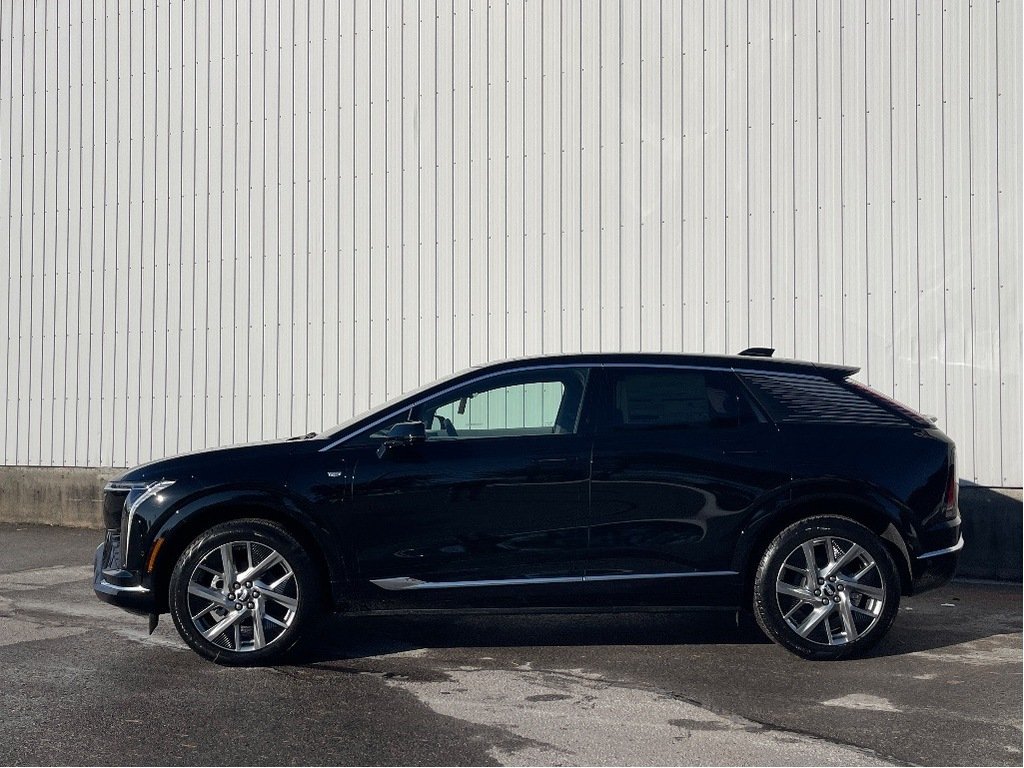 Cadillac OPTIQ  2026 à Joliette, Québec - 3 - w1024h768px