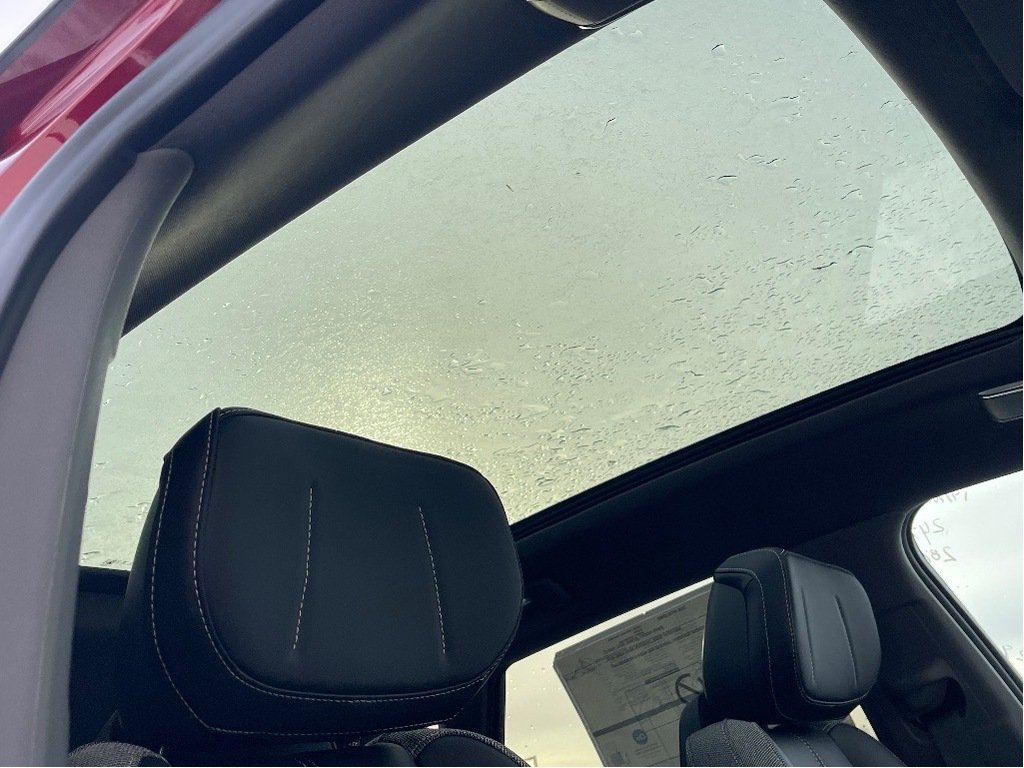 2026 Cadillac OPTIQ in Joliette, Quebec - 8 - w1024h768px