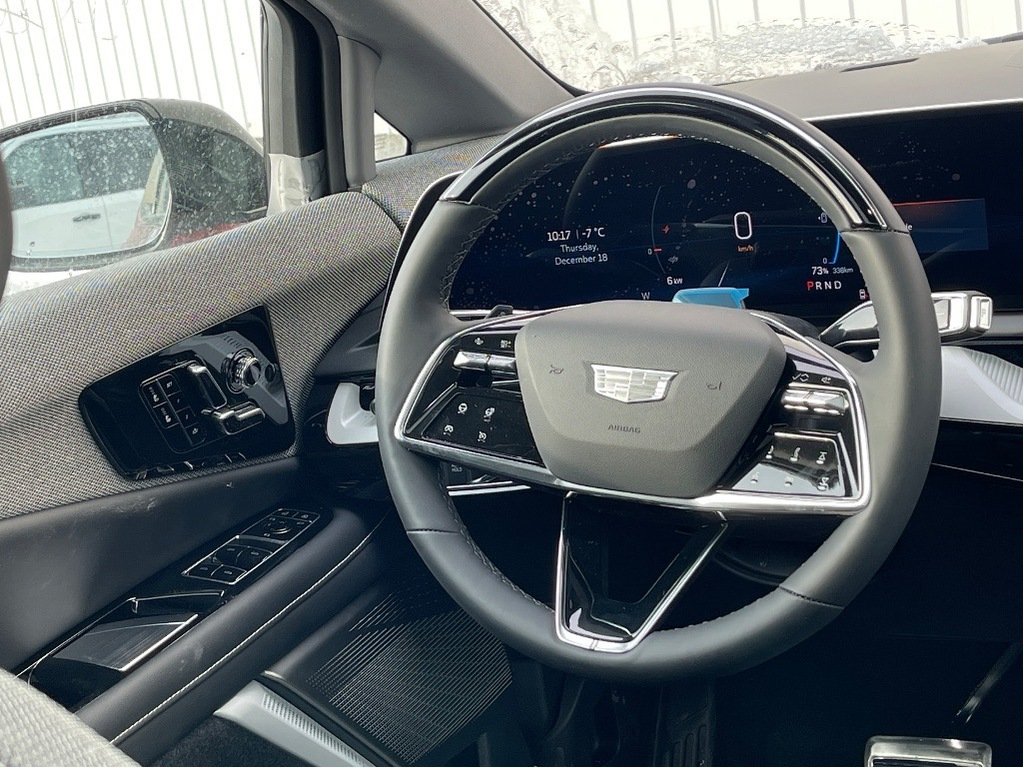 2026 Cadillac OPTIQ in Joliette, Quebec - 14 - w1024h768px