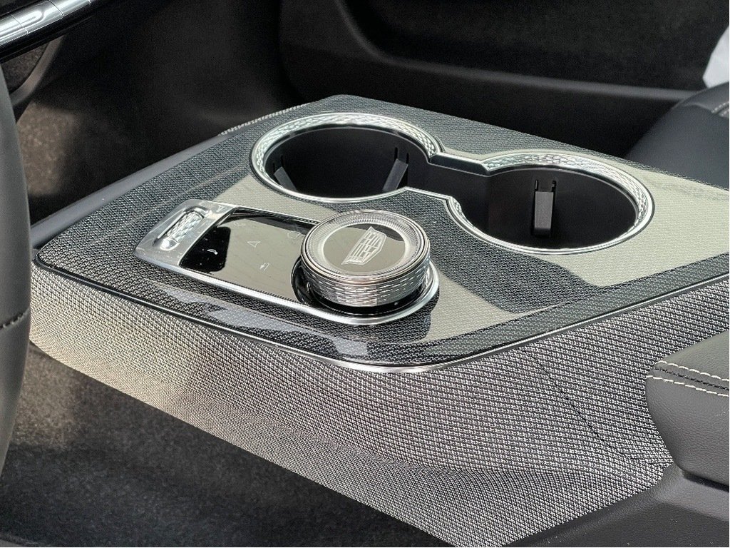 2026 Cadillac OPTIQ in Joliette, Quebec - 18 - w1024h768px